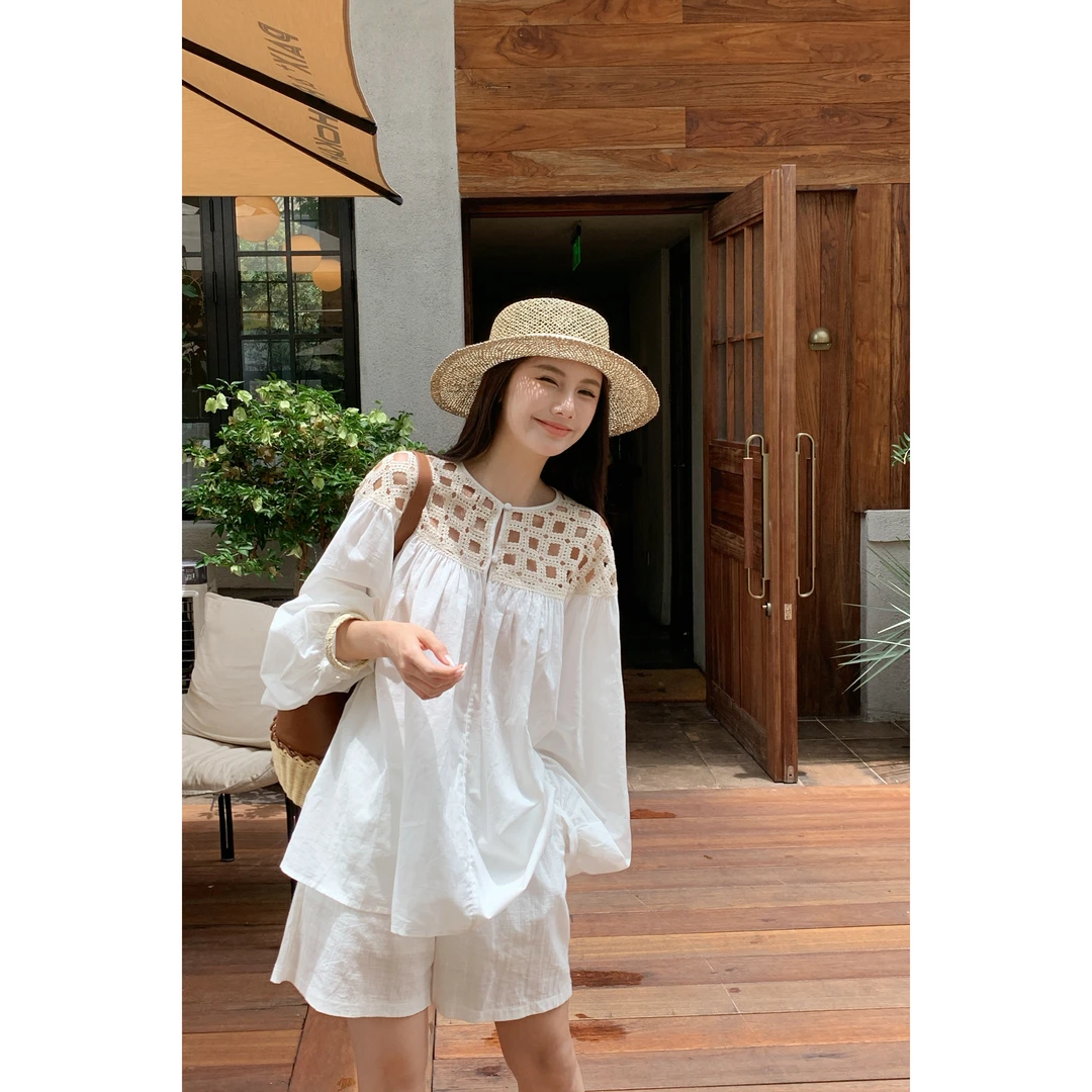 夏季亚麻重工肩部镂空慵懒风泡泡袖长袖衬衣+亚麻短裤套装