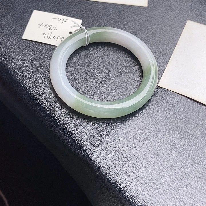 未镶嵌手镯翡翠56圆条