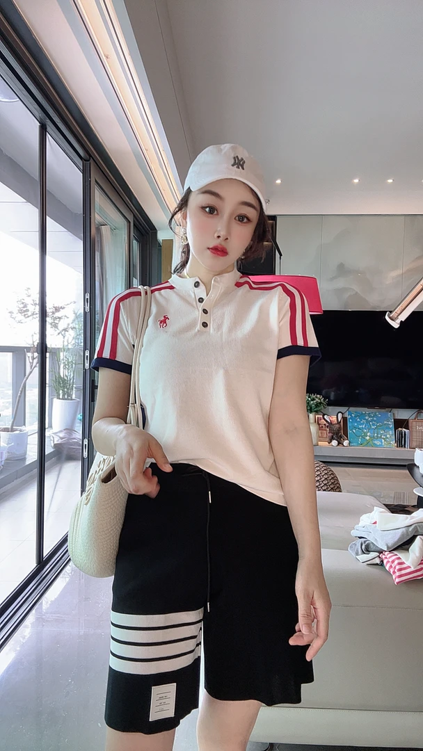 龙女家)重工拼接立领红色修身显瘦半纽扣上衣