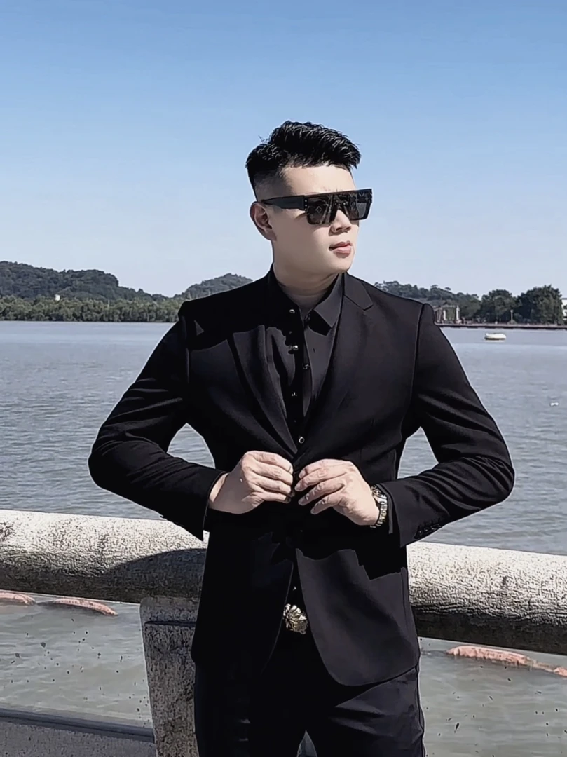 男士时尚百搭修身西服外套T002