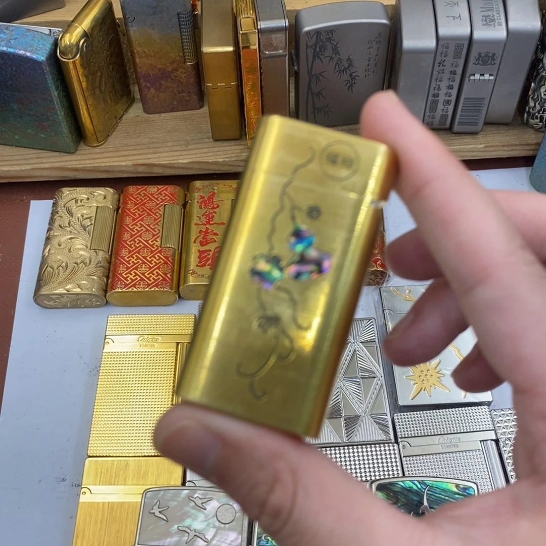 战壕黄铜侧滑煤油打火机