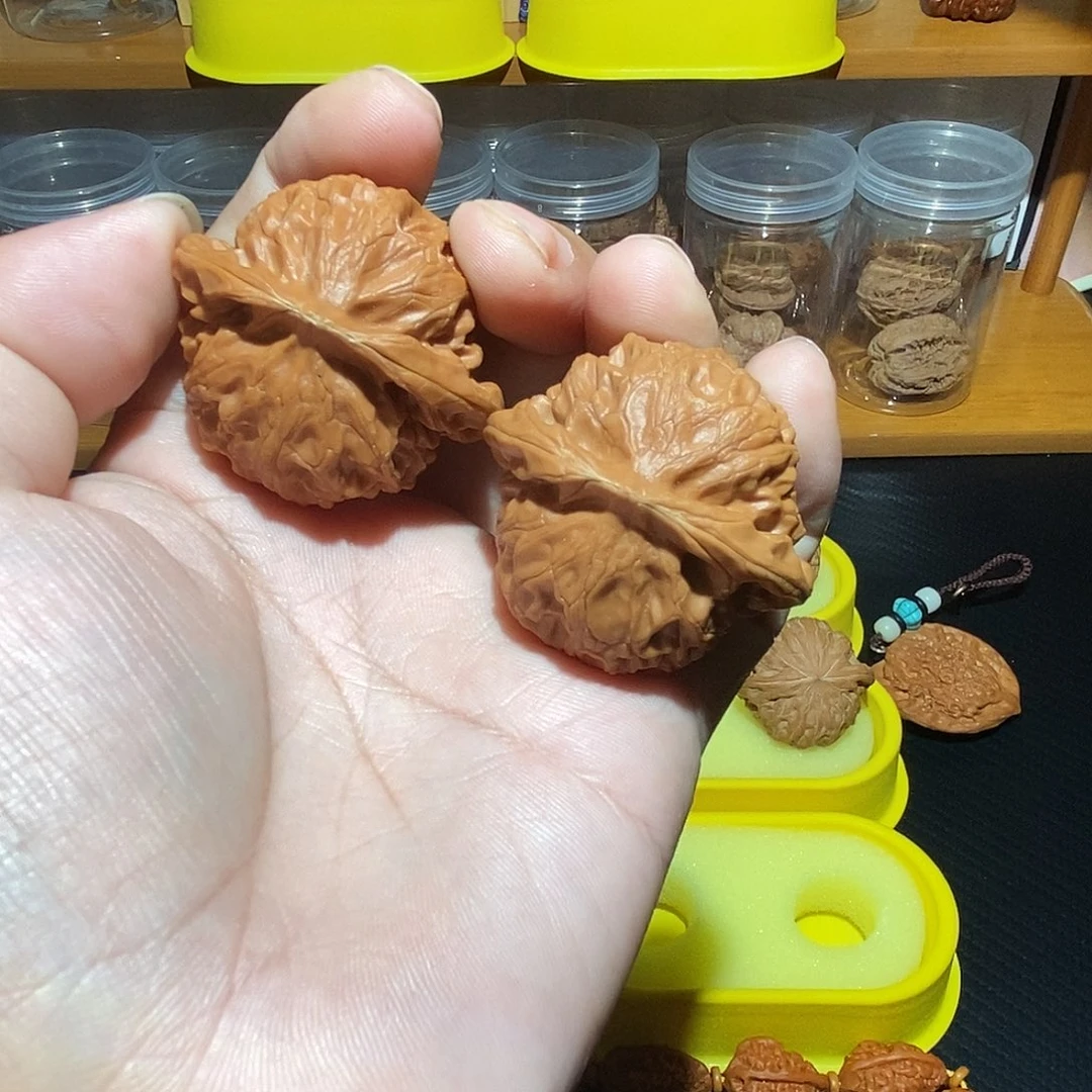 文玩核桃吊坠宫灯