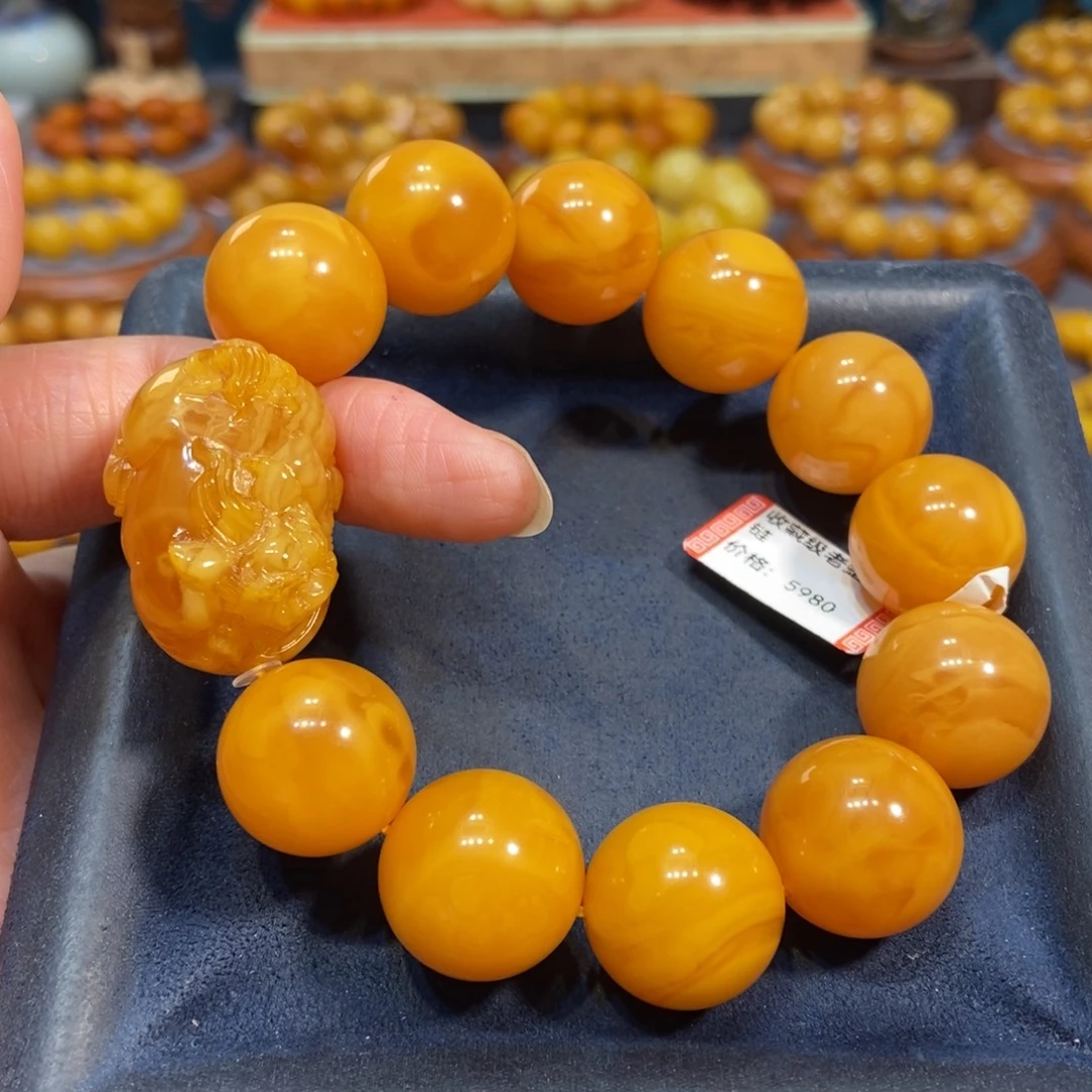 琥珀未镶嵌手链蜜蜡