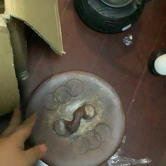 丁***丁基哥日瓷中古精选