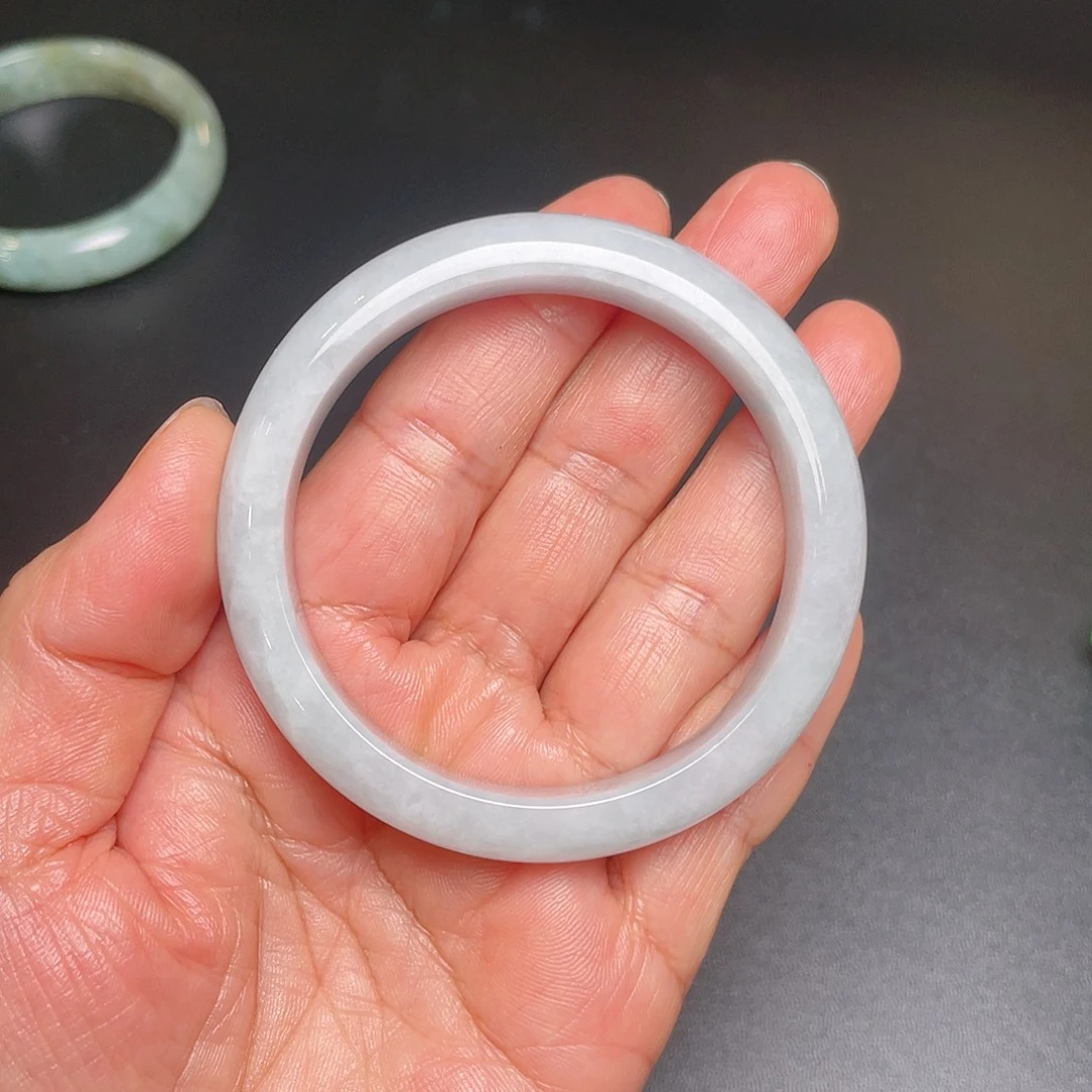 翡翠未镶嵌手镯糯种翡翠手镯