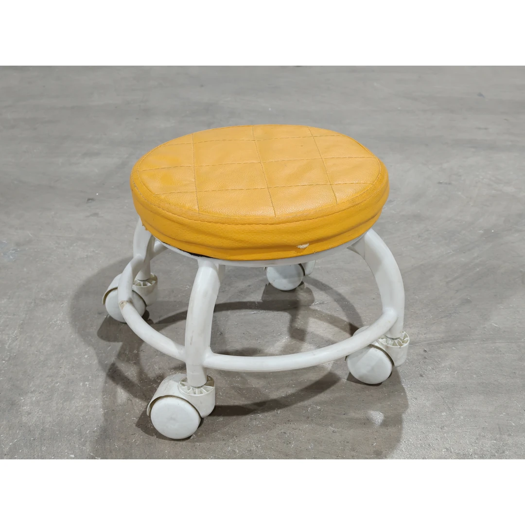 万向轮靠背小矮凳-颜色随机发 2MG