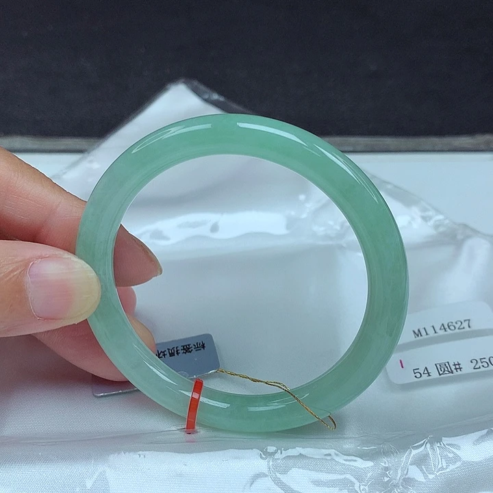 翡翠未镶嵌手镯54圈4627