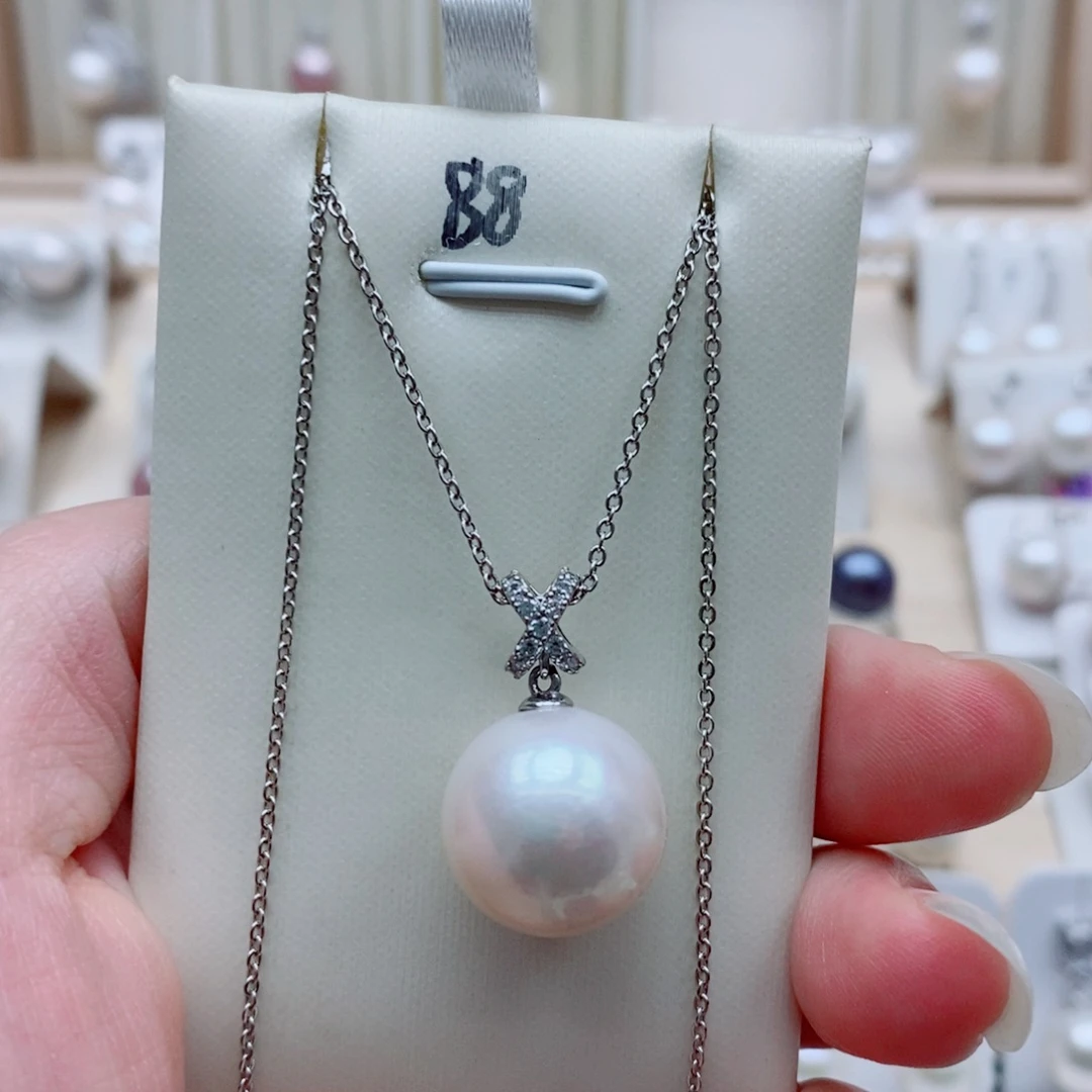 婉***婉淡水珍珠银S925镶嵌颈饰