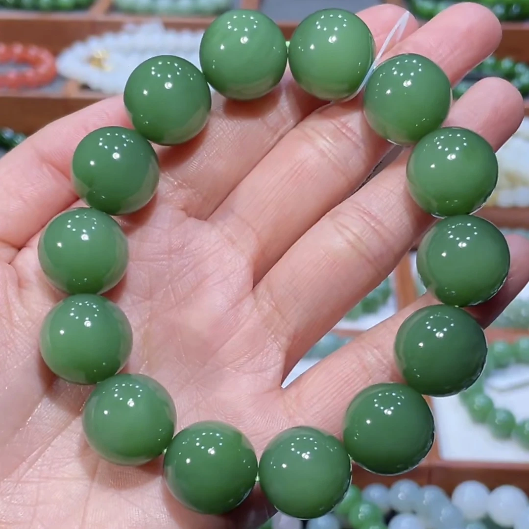 和田玉俄料碧玉阳绿猫眼手串16mm