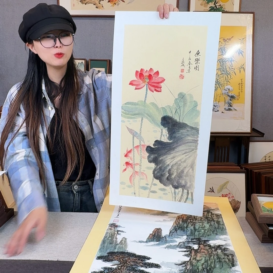 国画纯手绘，纯手写带框尺寸：36×69厘米