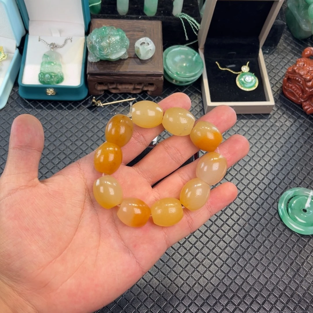 未镶嵌天然非洲翠非洲翠石英质玉（非洲翠）