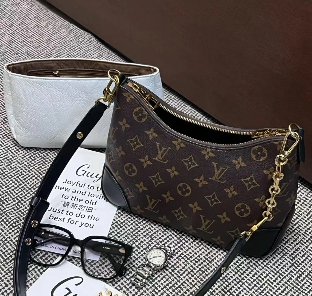 LouisVuitton/路易威登 单肩包 黑色牛角单肩包定金 mx8573/2509