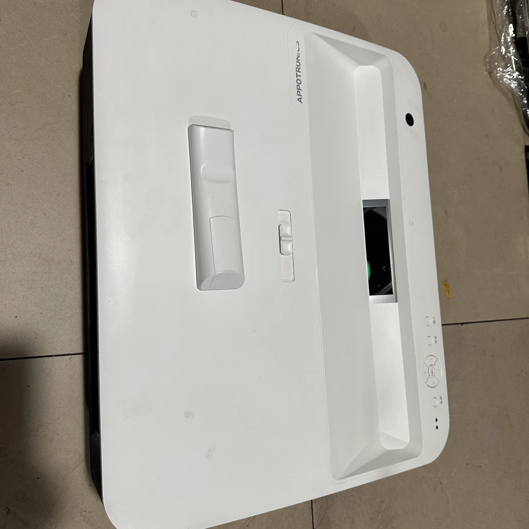 30公分投100寸九成激光1280超短焦投影仪3500流明家用办公都可以