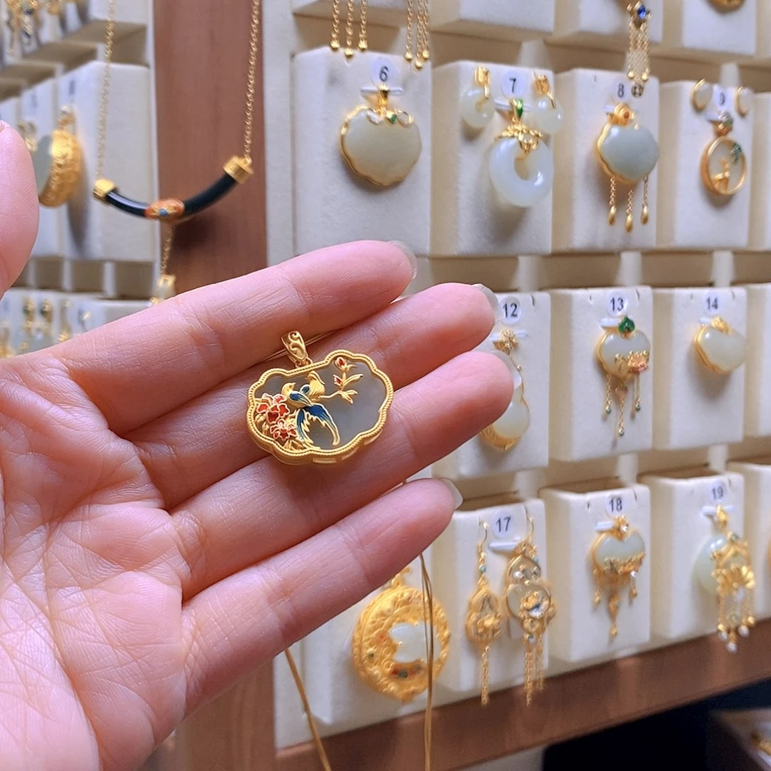 和田玉银S925镶嵌颈饰