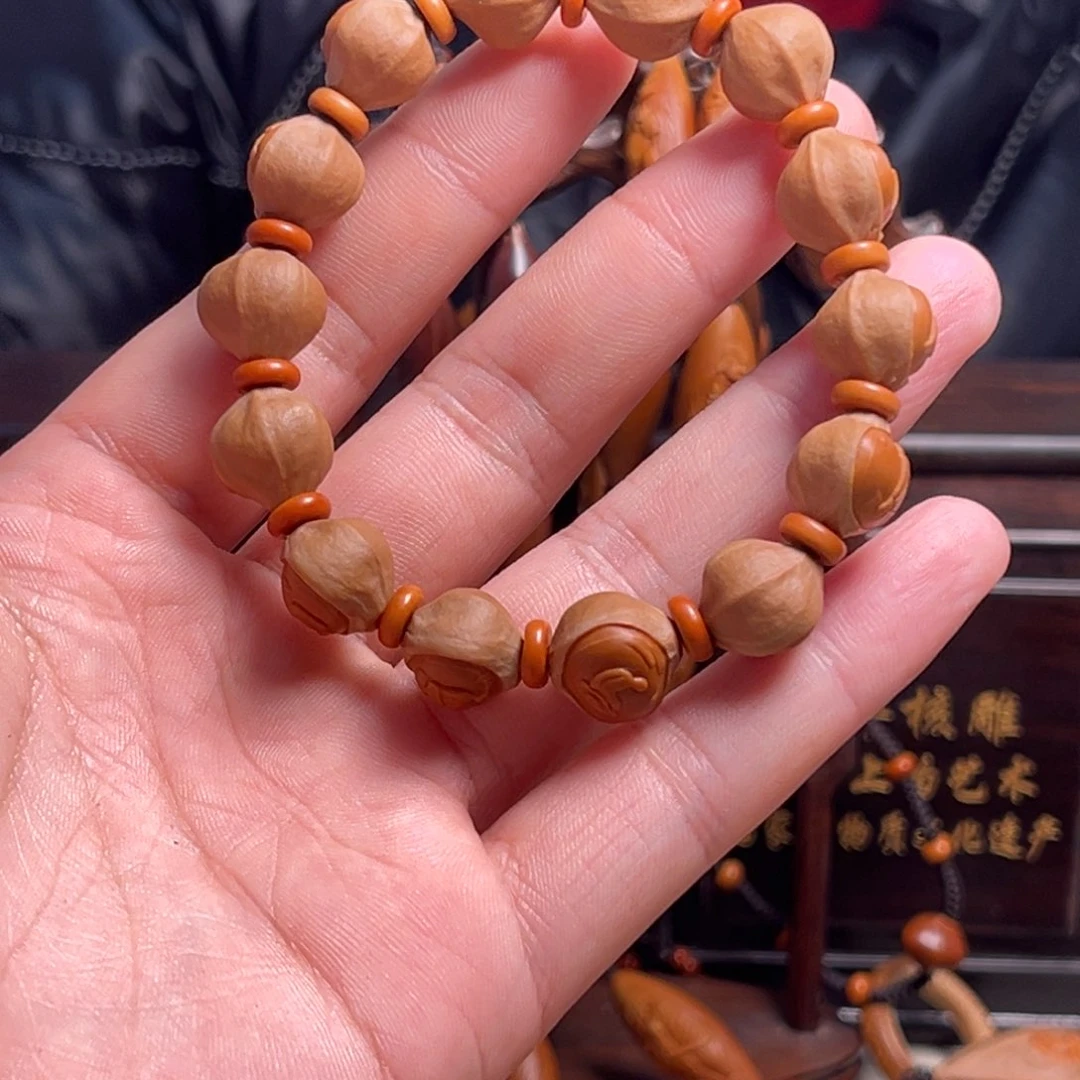 橄榄核吊坠户**?无相佛