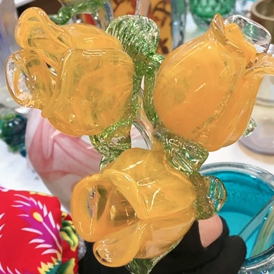 琉璃花瓶高45厘米宽6厘米