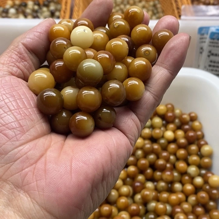 吊坠白玉菩提瑕疵13焦糖圆珠50颗