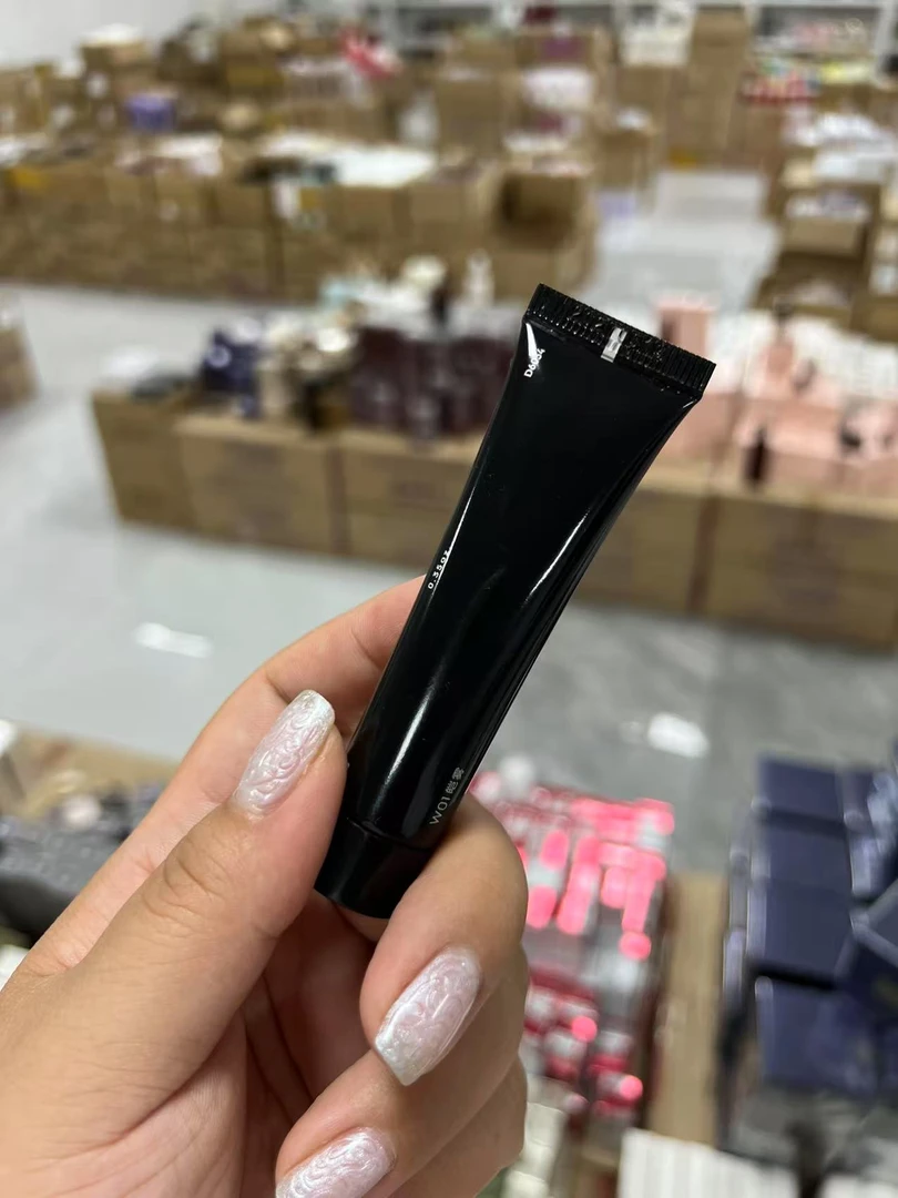 自然肌持妆粉底霜