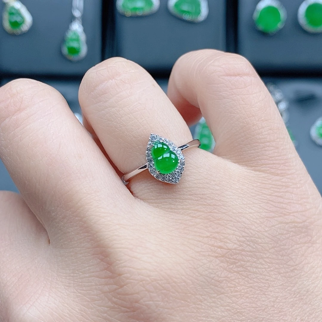 翡翠银S925镶嵌戒指翡翠戒指