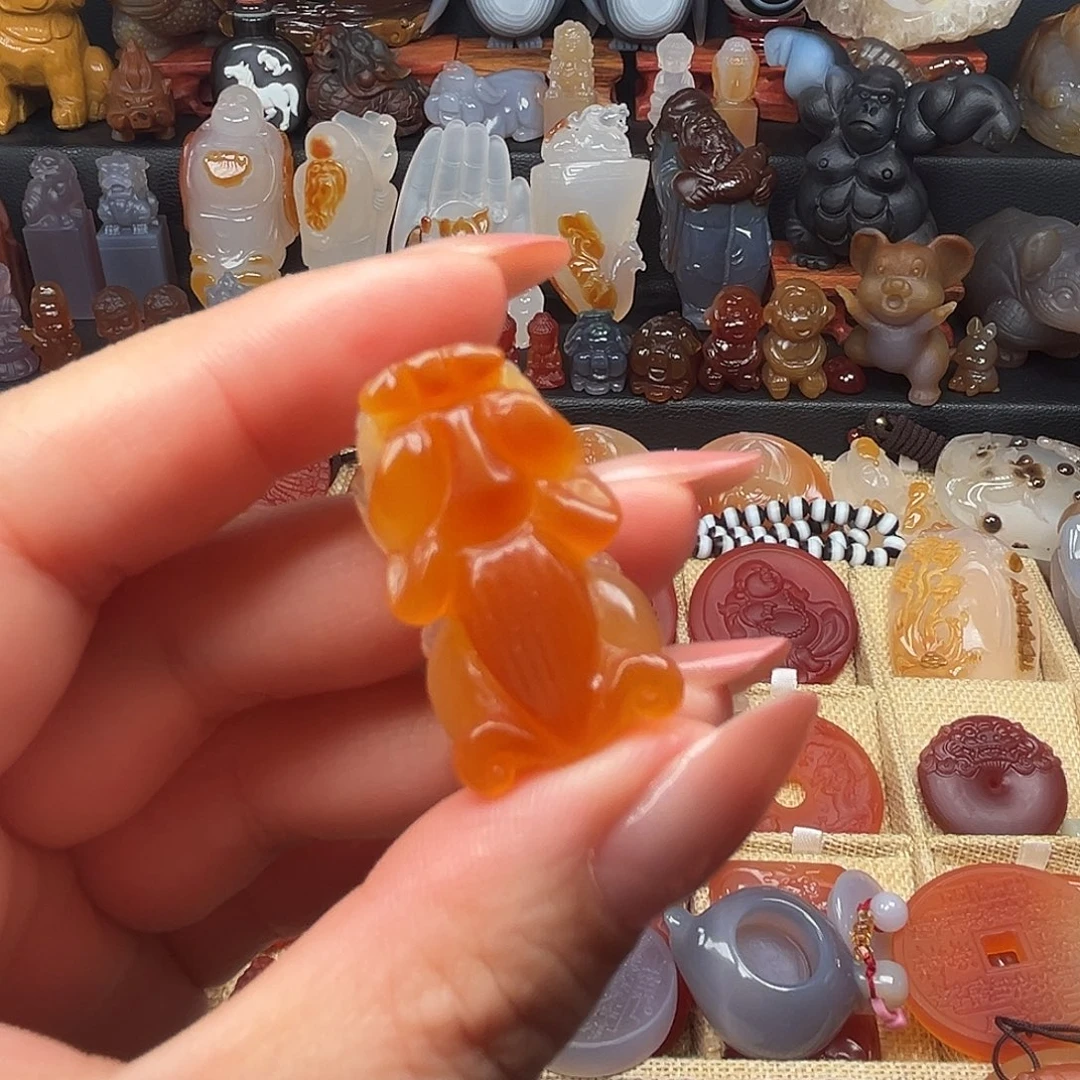 玛瑙/玉髓未镶嵌颈饰