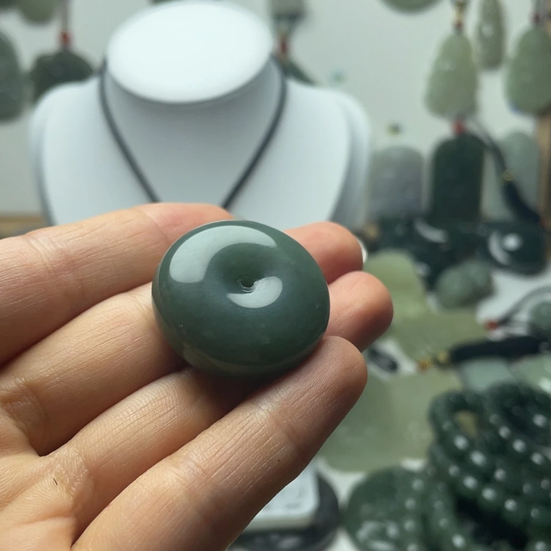 【闪购商品】和田玉未镶嵌颈饰衍*