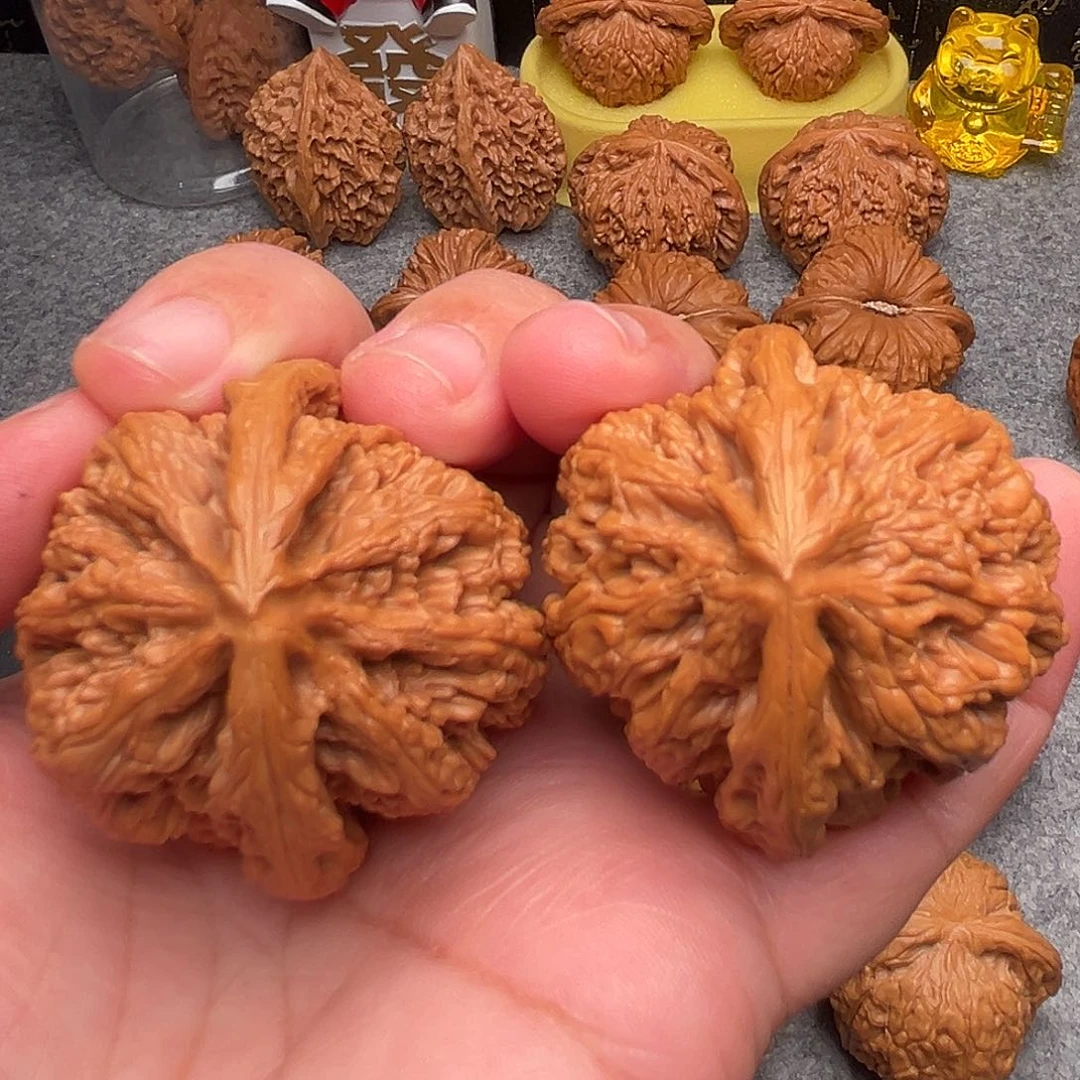 把件文玩核桃44精品毕业粗筋