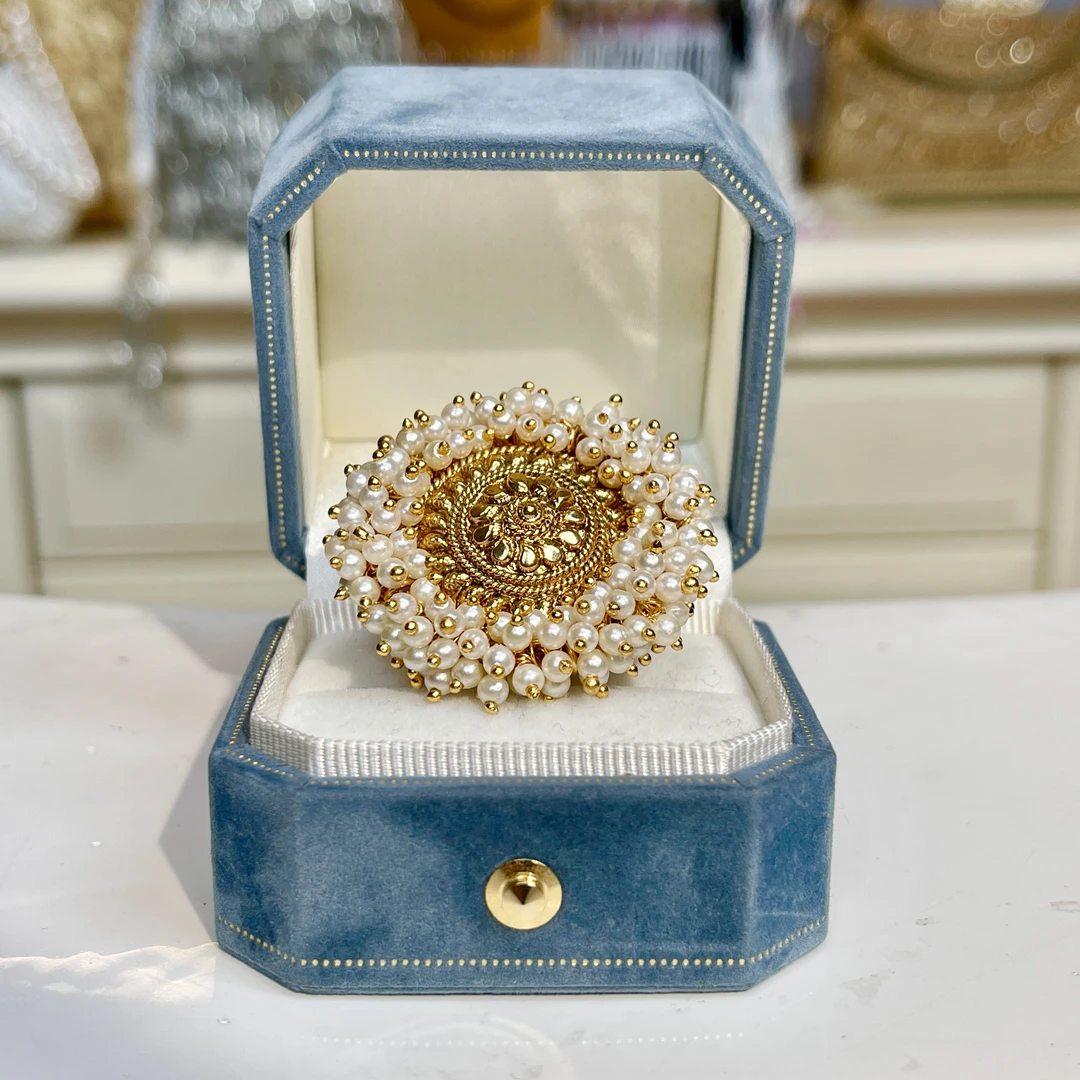 铜合金玻璃戒指 【02683】瑾瑟印巴金色戒指