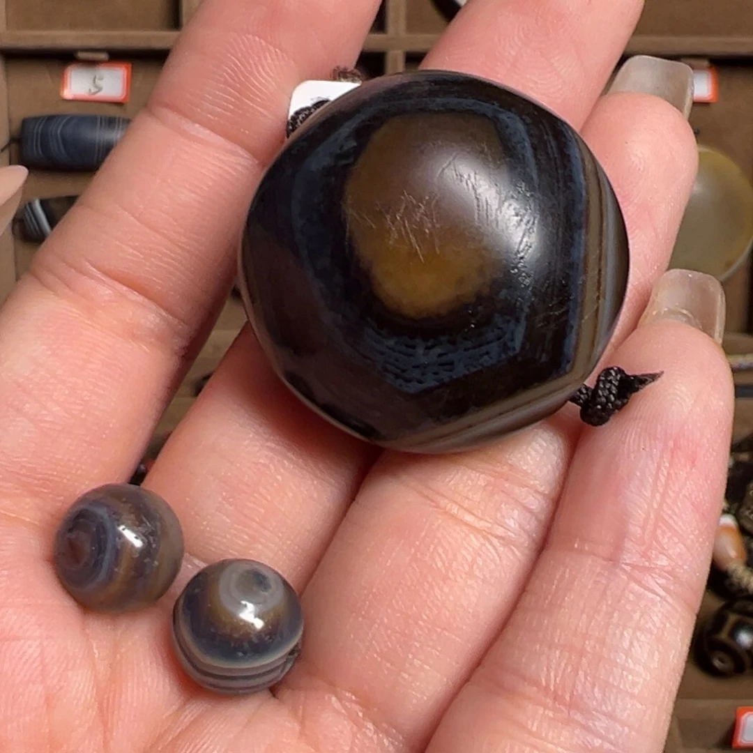 玛瑙/玉髓颈饰未镶嵌定****蛋