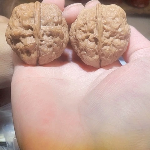 把件文玩核桃十八包带彩磕尖41
