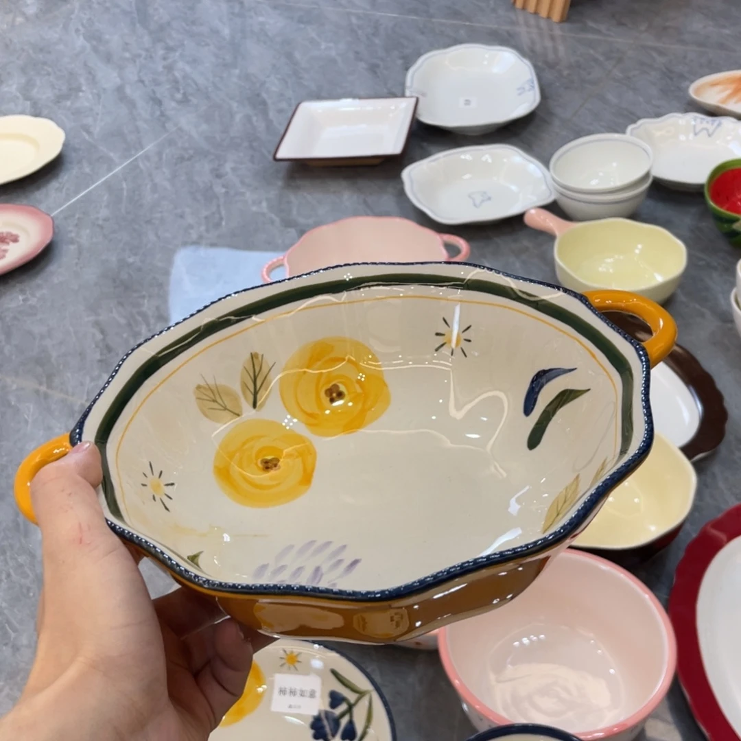 陶瓷微瑕餐具介意勿拍，满18飞！