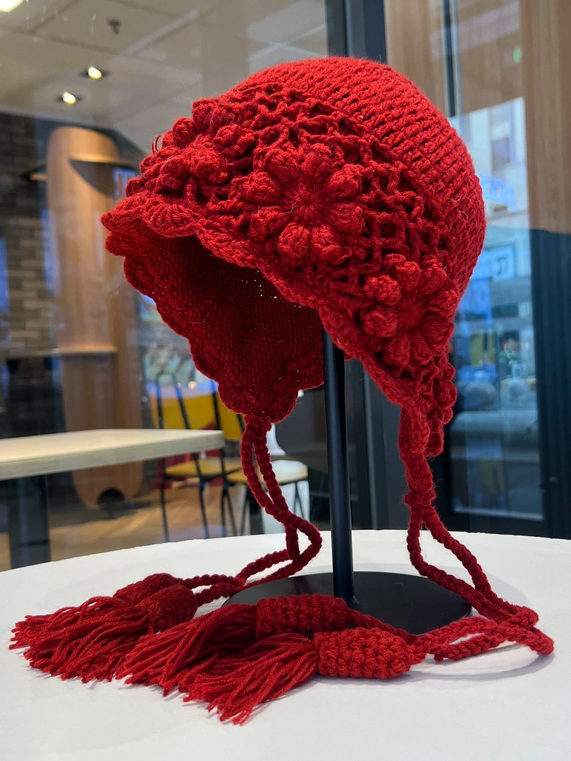 新款红色镂空针织帽子女秋冬款旅行拍照显脸小帽子帽子男款冬季