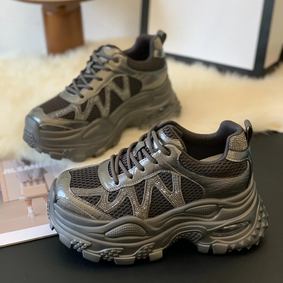 爆款小个子时尚休闲鞋女2025秋季新款拼色港风网红增高7cm老爹鞋