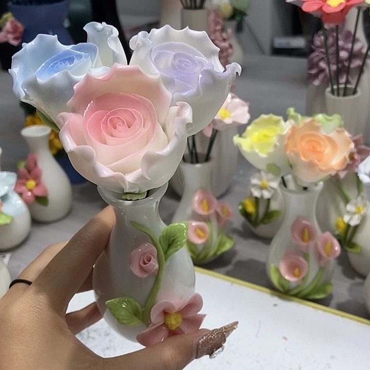 陶瓷纯手工捏花设计