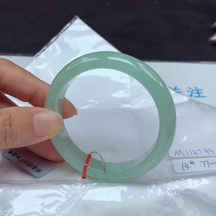 翡翠手镯未镶嵌54圈4799
