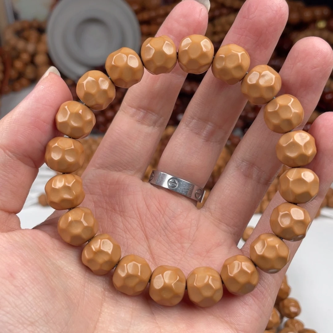 猴头核桃手串大奶酪38.8泛油福利