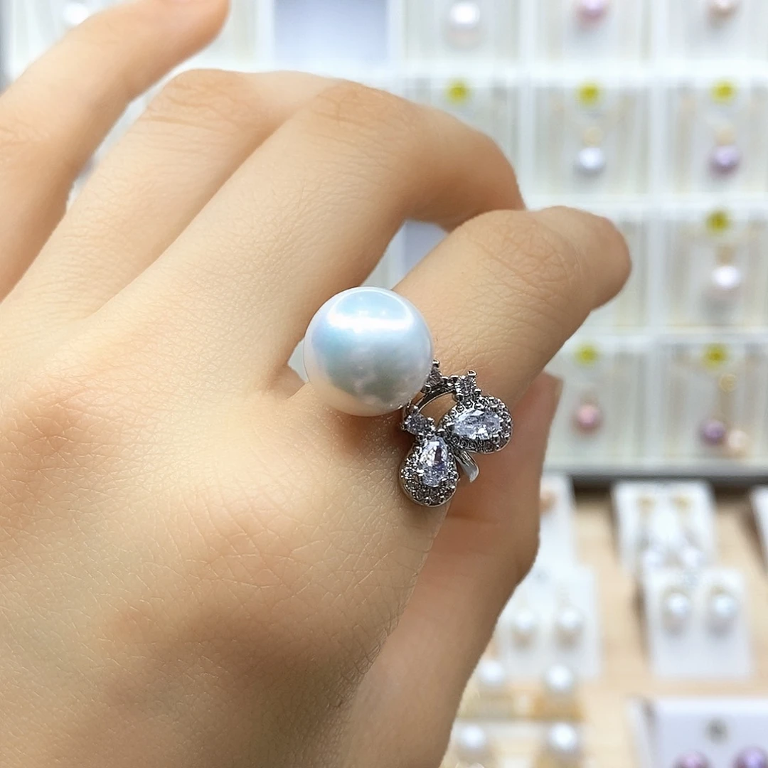 淡水珍珠颈饰合金