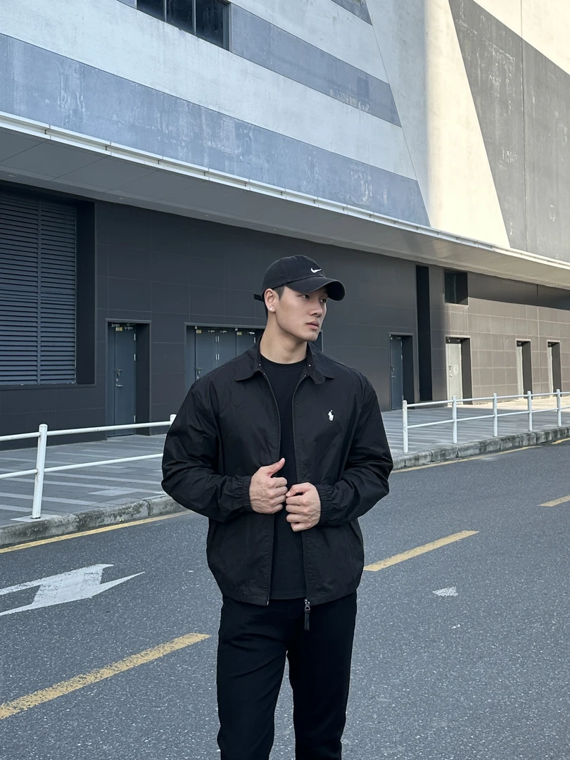 百搭男女春秋新款平替硬汉风爆款外套防风工装刺绣冲锋衣夹克秋季