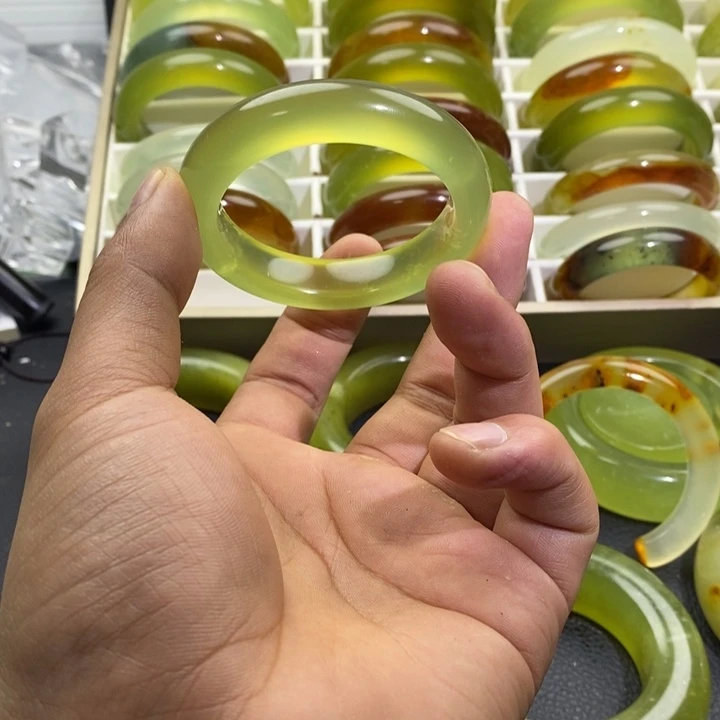 蛇纹石玉合金手镯50