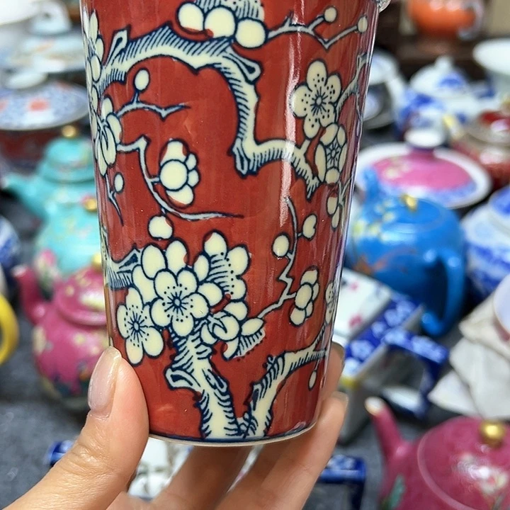 多**）景德镇的瓷器也有很多