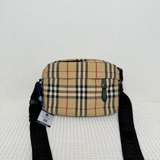 99新 BURBERRY/博柏利 5870/男士时尚新款条格纹帆布相机包