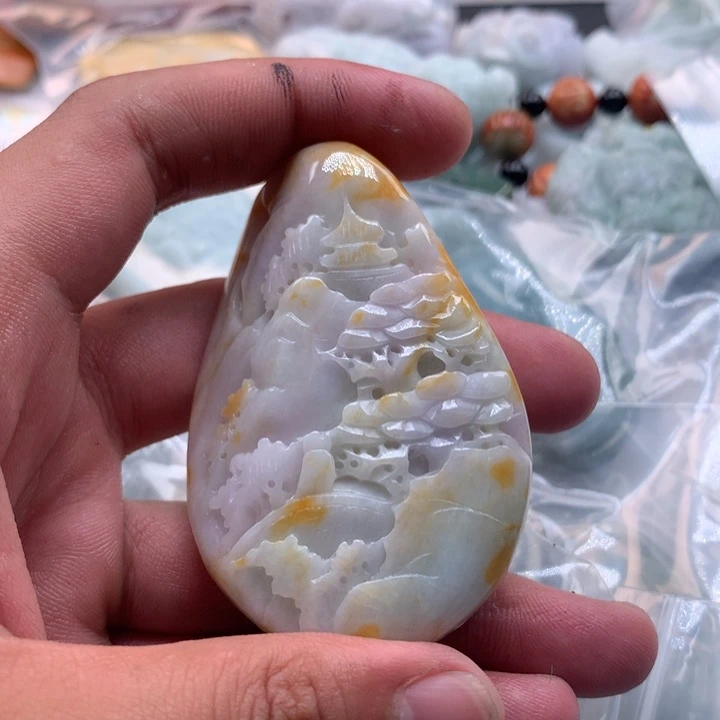 翡翠未镶嵌颈饰保真天然a货翡翠