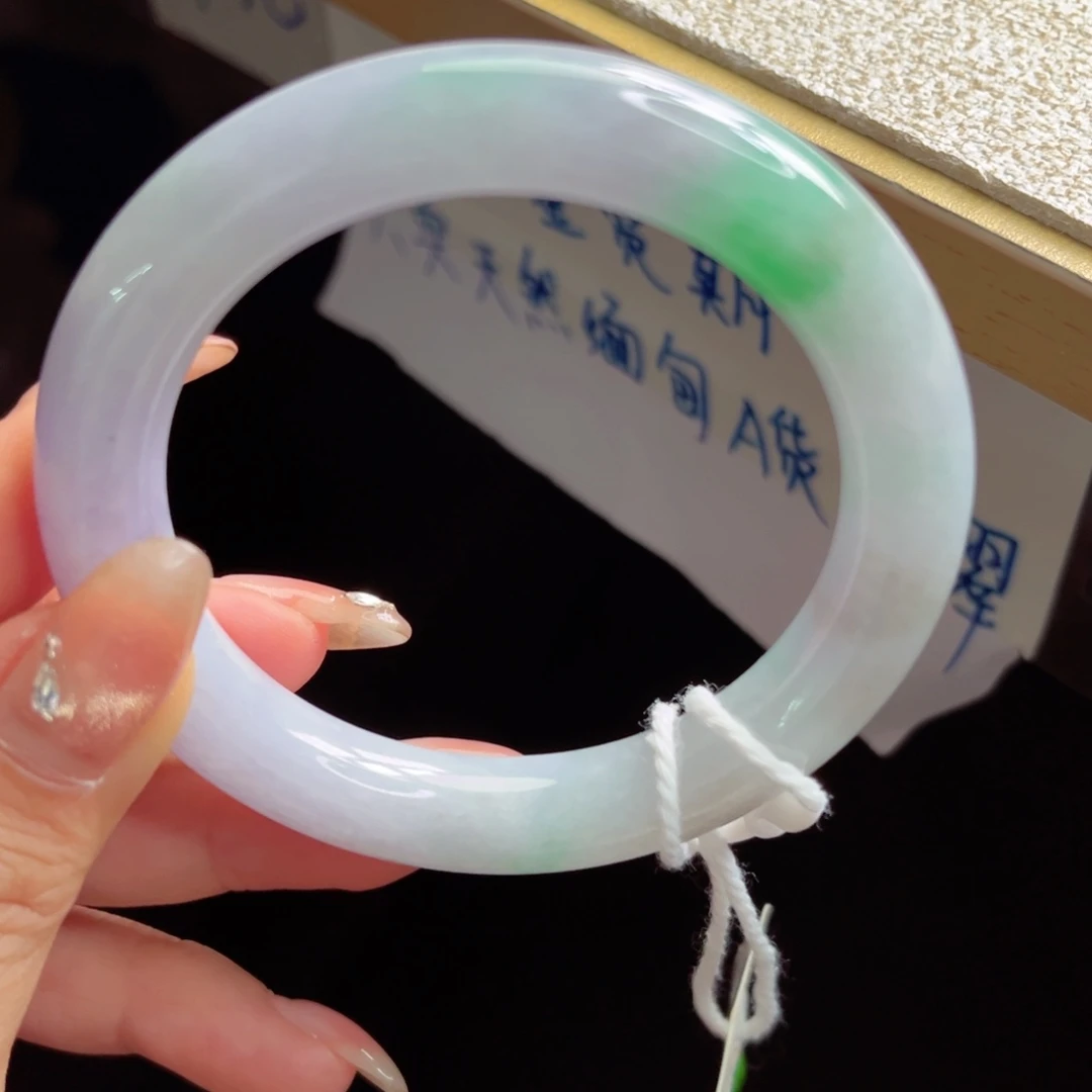 翡翠未镶嵌手镯手镯