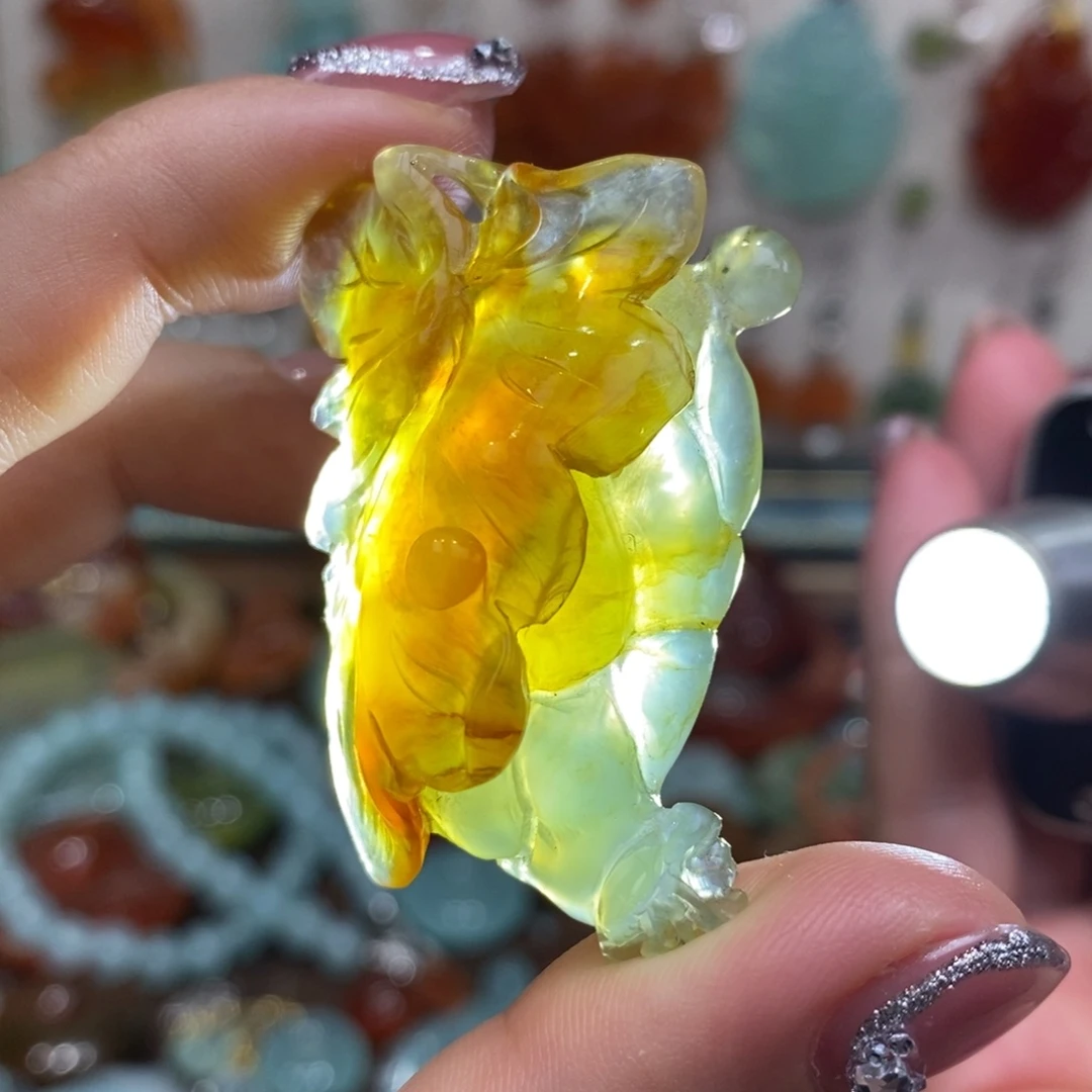 未镶嵌蛇纹石玉颈饰
