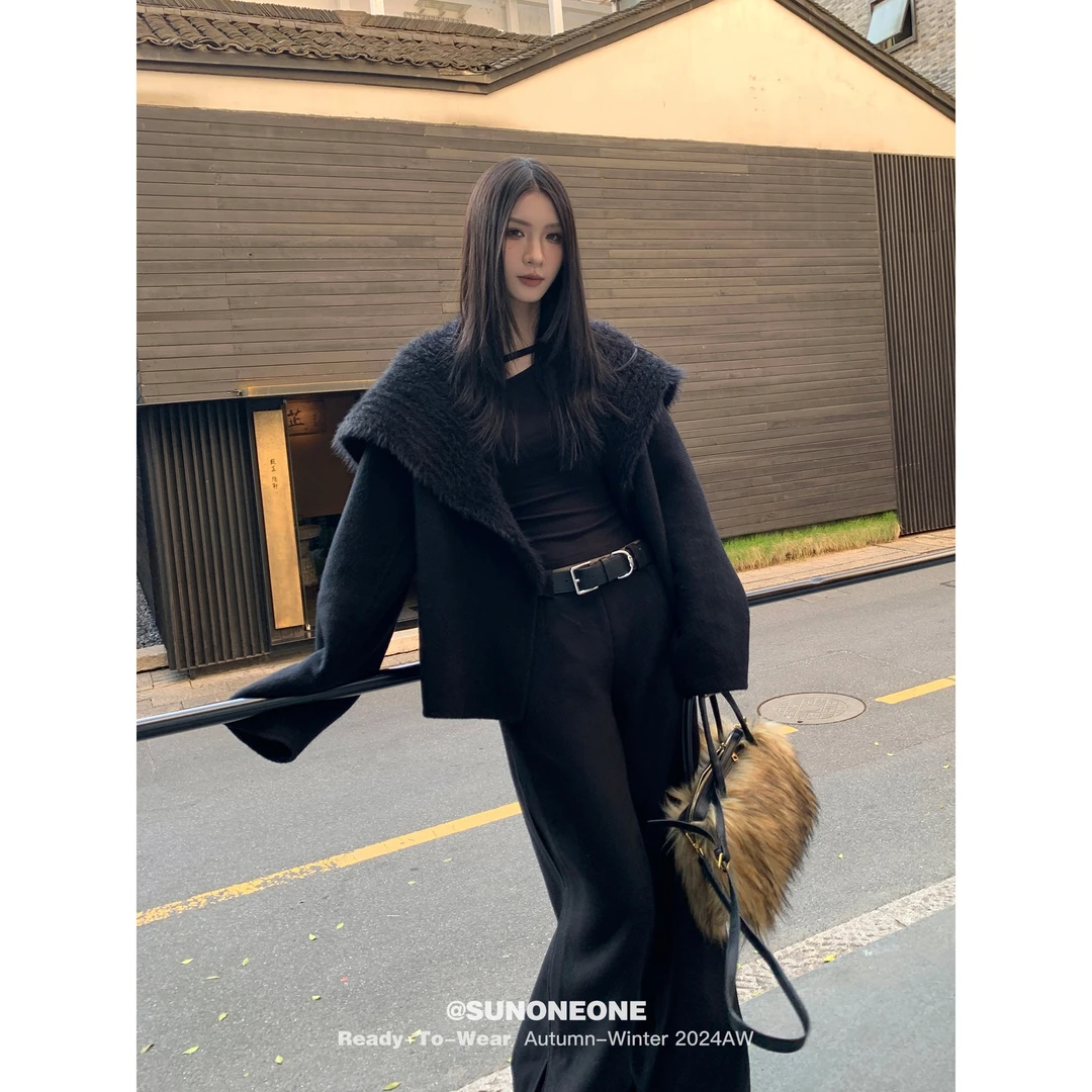 SUNONEONE针织拼接100羊毛双面呢时尚春季短款大衣D0048W