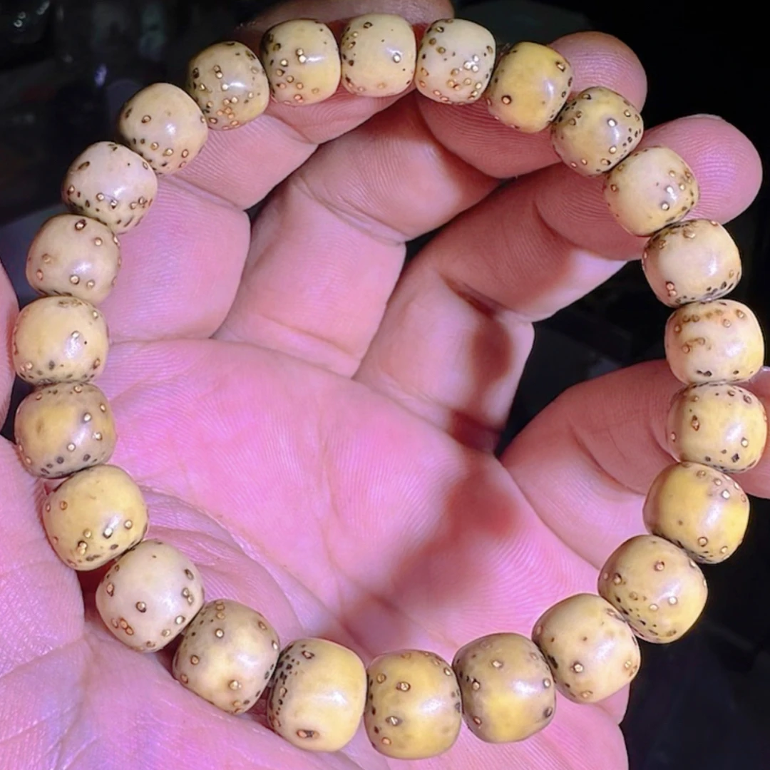 卡9太白金星石玉料数星星星月菩提老型