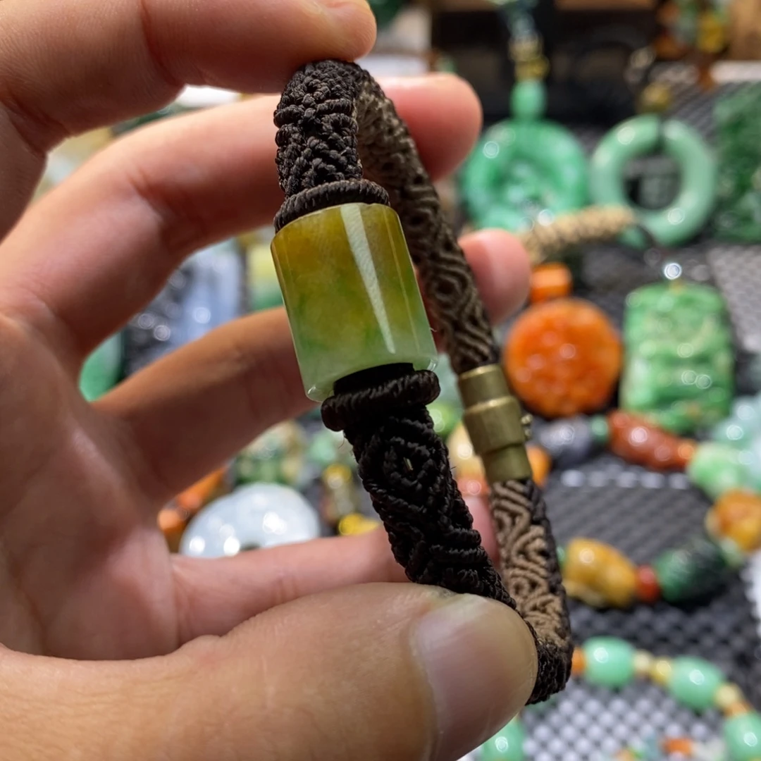 翡翠未镶嵌挂件翡翠