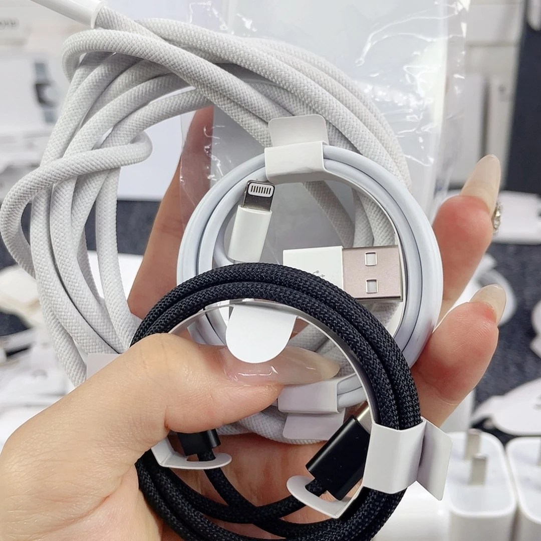 99新N*5鼠标，2米线.黑色线.14车载线