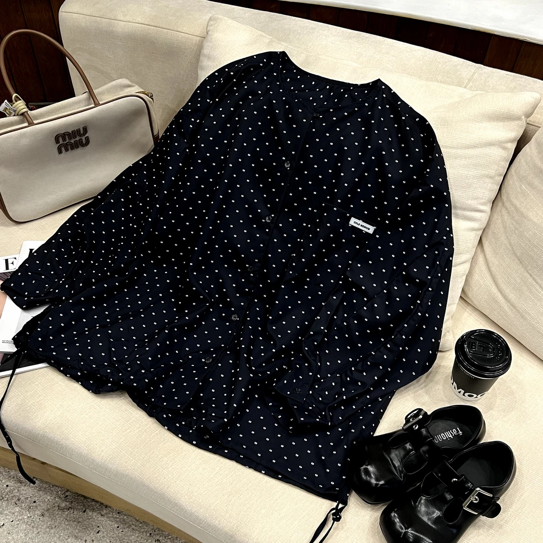 小小苏-初初-设计师款常规休闲长袖波点潮流时尚外衣XDFC79