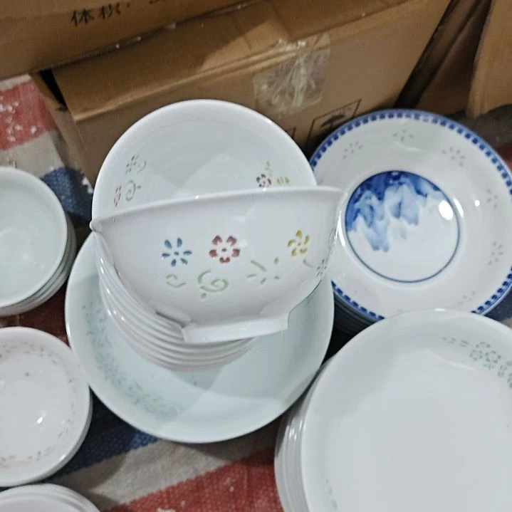 瓷景德镇青瓷玲珑七彩4.5寸吃饭碗10个微瑕疵