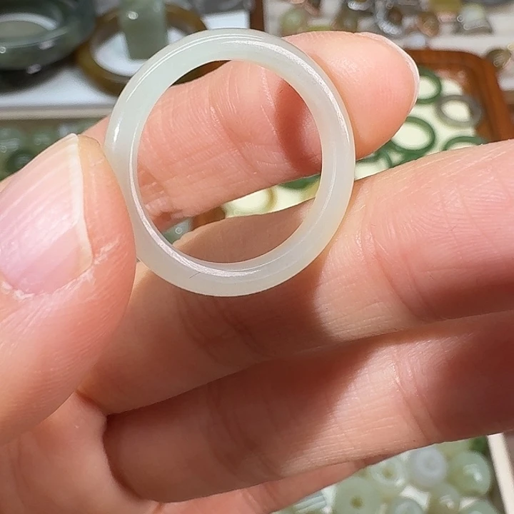 和田玉未镶嵌戒指18.7内径86